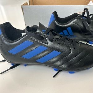 Brand new Adidas Goletto Junior Soccer Cleats - Unisex size 3.
